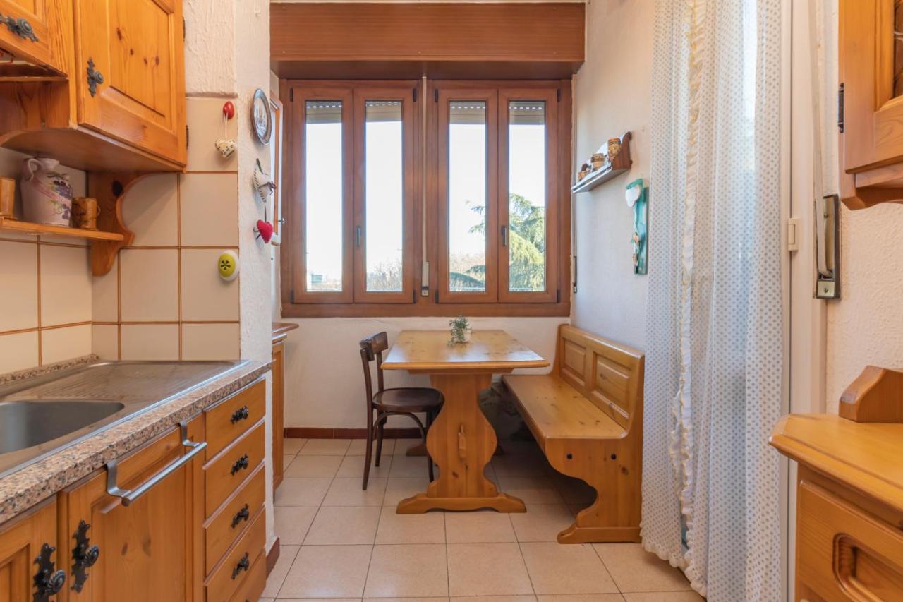 I Host Apartment - Ande 12 Мілан Екстер'єр фото